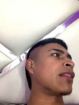 Emiliano Reyes online show from 23, 11, 2025