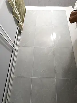 Iam Delirio online show from 19, 10, 2025