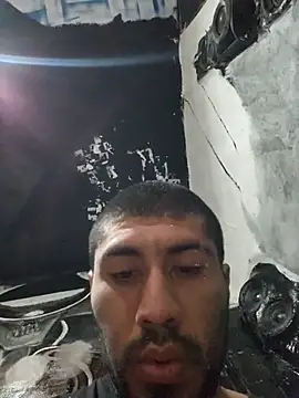 Snapshot of vergueo3 chatting on 12, 11, 2025 vergueo3 online show from 12, 11, 2025