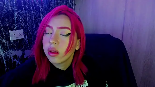 sweetcherryyy  online show from 6, 11, 2025