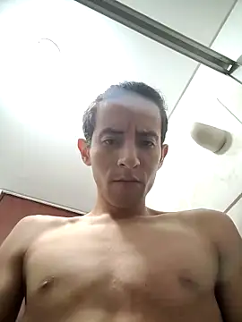 Snapshot of Perezadri chatting on 21, 10, 2025 Perezadri online show from 21, 10, 2025