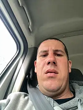 Szeximado31 online show from 13, 4, 2026