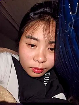 Squirrel-Pear online show from 19, 12, 2025