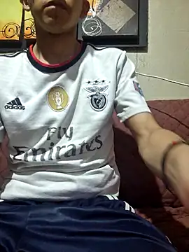 Pedropuente200 online show from 9, 4, 2026