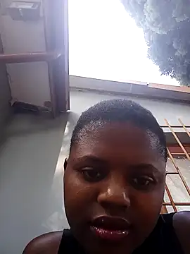 Snapshot of SexySlender_ chatting on 28, 10, 2025 SexySlender online show from 28, 10, 2025