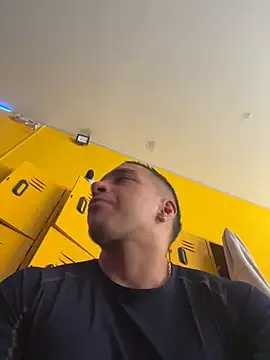 FreszX online show from 1, 2, 2026