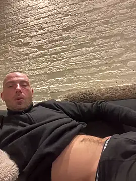 Rotteei1 online show from 8, 2, 2026