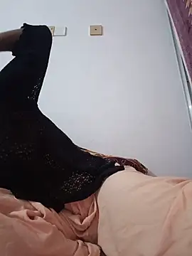 Snapshot of Hot_Angle chatting on 18, 5, 2026 Hot Angle online show from 18, 5, 2026