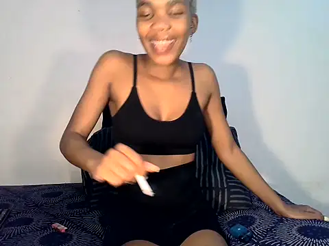 MinnieBee101 online show from 23, 10, 2025