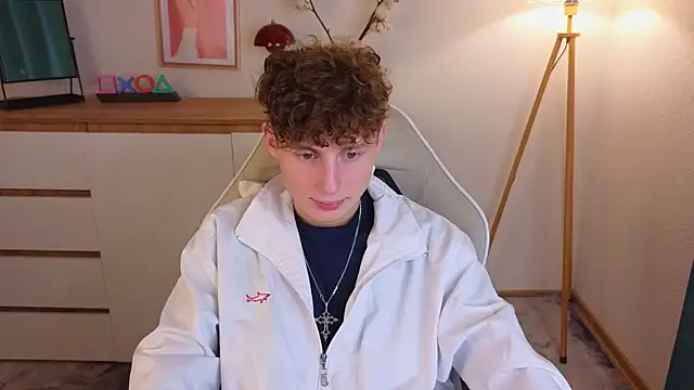 crisp1n online show from 19, 10, 2025