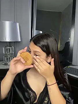 Snapshot of Sammy_Sweet01 chatting on 7, 11, 2025 Sammy Sweet01 online show from 7, 11, 2025