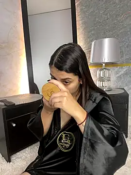 Snapshot of Sammy_Sweet01 chatting on 25, 11, 2025 Sammy Sweet01 online show from 25, 11, 2025