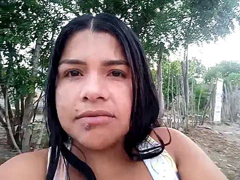 Snapshot of kata_rosales chatting on 21, 10, 2025 kata rosales online show from 21, 10, 2025