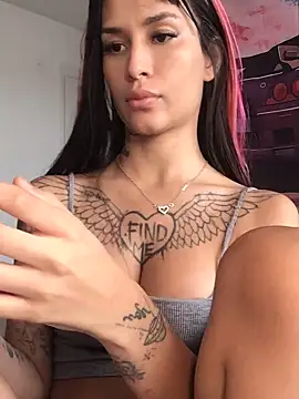 Mia Miaww online show from 18, 10, 2025