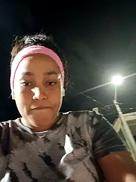 NahomiWalker  online show from 5, 11, 2025