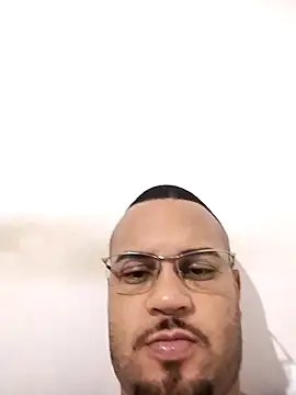 Jonathanbarreto online show from 15, 4, 2026
