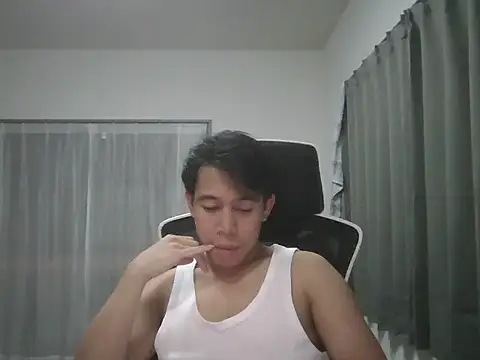 Snapshot of SobaKurd chatting on 14, 11, 2025 SobaKurd online show from 14, 11, 2025