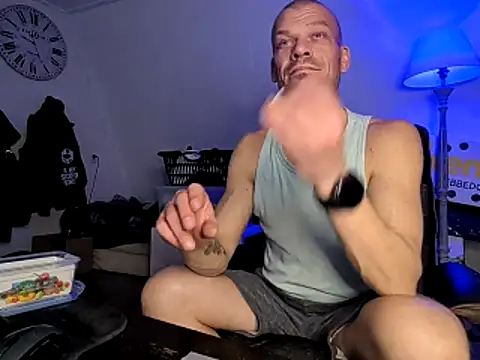 Kinky Play1 online show from 18, 3, 2026