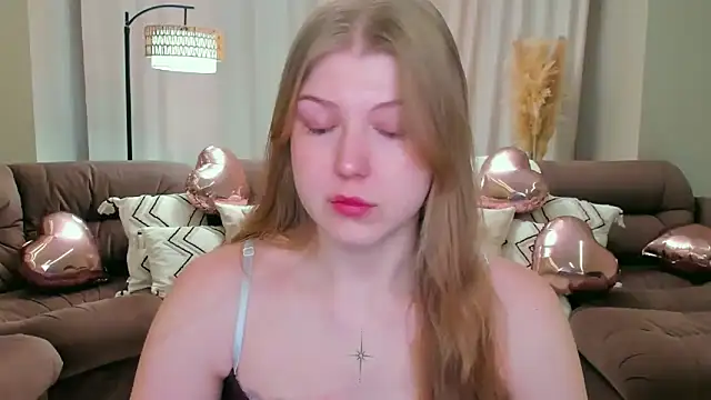 Stella Light online show from 18, 2, 2026