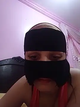 Snapshot of SandyAmr chatting on 6, 6, 2026 SandyAmr online show from 6, 6, 2026