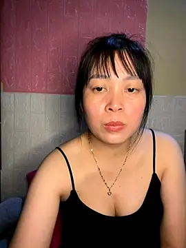 Snapshot of Butterfly_kee chatting on 27, 10, 2025 Butterfly kee online show from 27, 10, 2025