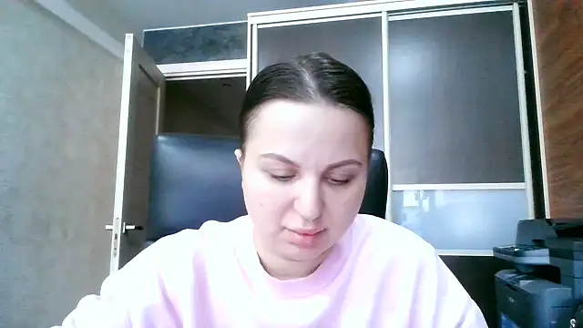 Snapshot of Denalynn chatting on 27, 2, 2026 Denalynn online show from 27, 2, 2026