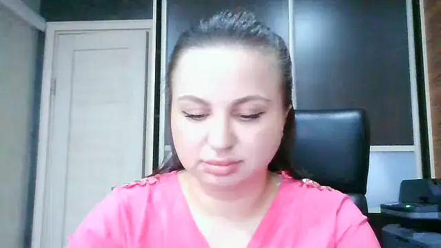 Snapshot of Denalynn chatting on 2, 3, 2026 Denalynn online show from 2, 3, 2026