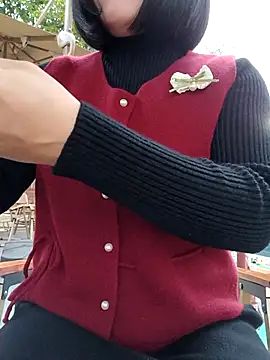 Mina-02 online show from 5, 12, 2025