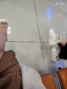 Mina-02 online show from 13, 2, 2026