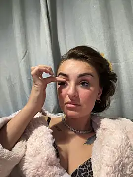 Snapshot of Spicy_Valentina chatting on 1, 11, 2025 Spicy Valentina online show from 1, 11, 2025