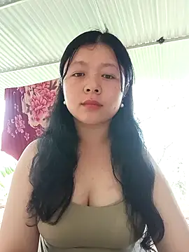 lisa-bae00 online show from 17, 4, 2026