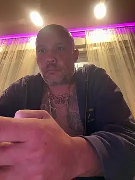 Snapshot of gitanoMad chatting on 1, 4, 2026 gitanoMad online show from 1, 4, 2026