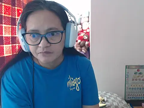 Snapshot of Kinkybela2025 chatting on 27, 7, 2026 Kinkybela2025 online show from 27, 7, 2026