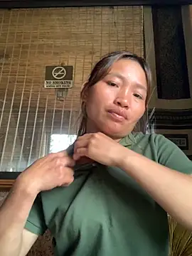 Snapshot of sowbibi chatting on 24, 10, 2025 sowbibi online show from 24, 10, 2025