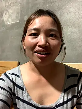 Snapshot of sowbibi chatting on 29, 10, 2025 sowbibi online show from 29, 10, 2025