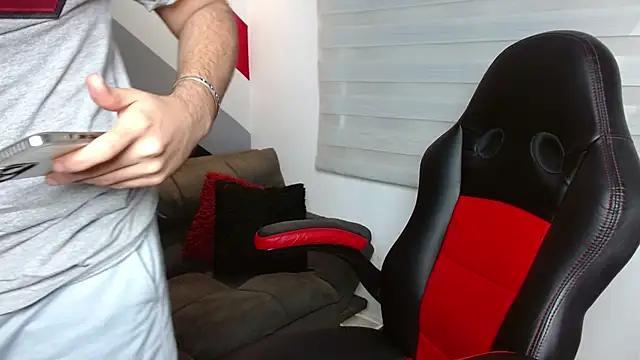 Zac Golden online show from 24, 2, 2026