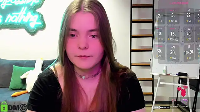 MiraaBloom online show from 6, 11, 2025