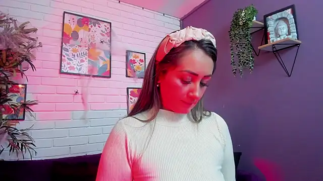 Sofia  Stk online show from 6, 11, 2025