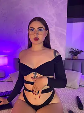 Snapshot of Beella1_ chatting on 22, 10, 2025 Beella1 online show from 22, 10, 2025