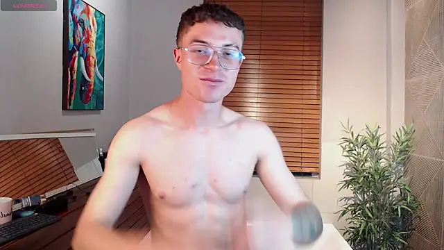 Lil James online show from 8, 4, 2026