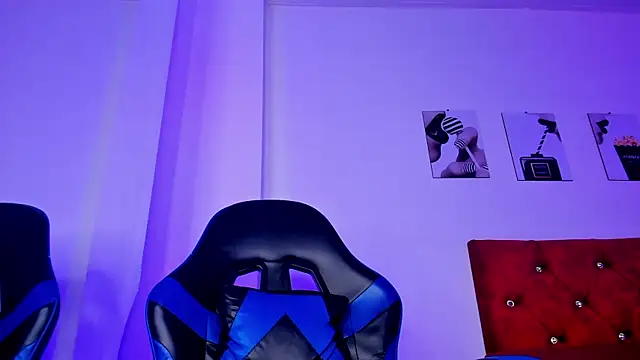 kittymonroe1 online show from 16, 4, 2026