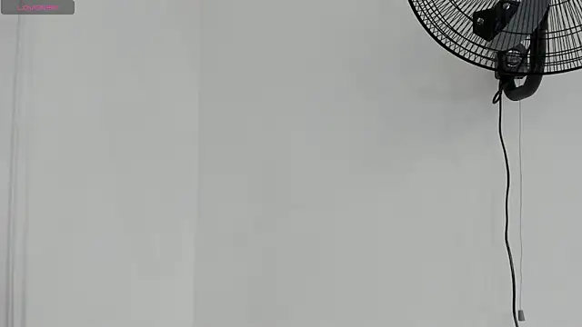 mirandaduboiss online show from 2, 4, 2026