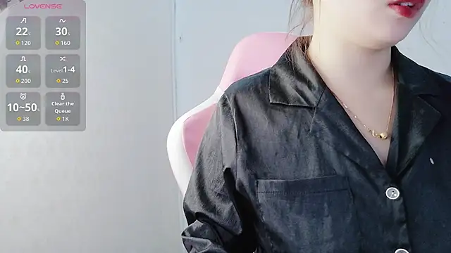 helo-kitty online show from 21, 12, 2025