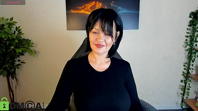 Sara Devills online show from 27, 3, 2026