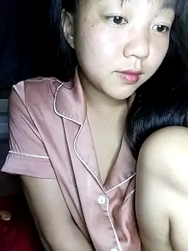 Quynhsumon online show from 2, 3, 2026