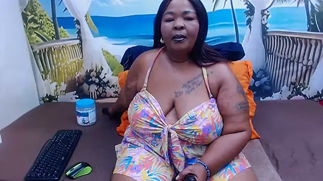 Snapshot of MatureMilfxxx chatting on 29, 4, 2026 MatureMilfxxx online show from 29, 4, 2026