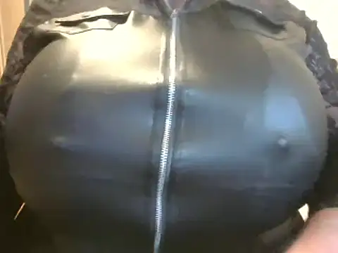 guywithboobs online show from 17, 3, 2026