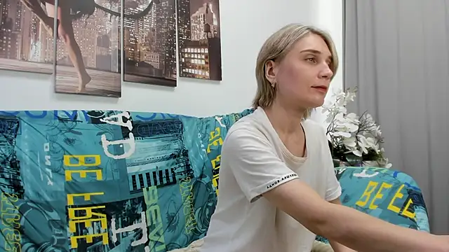 Tenderly Sophie online show from 7, 6, 2026