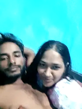 Snapshot of CoupleShow_432 chatting on 9, 11, 2025 CoupleShow 432 online show from 9, 11, 2025