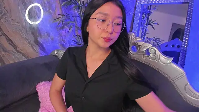 sydney miller  online show from 6, 4, 2026